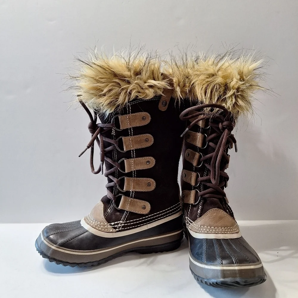 SOREL Women’s Joan of Arctic Suede Gorpcore Hawk Brown Dark Stone Boots Size 6